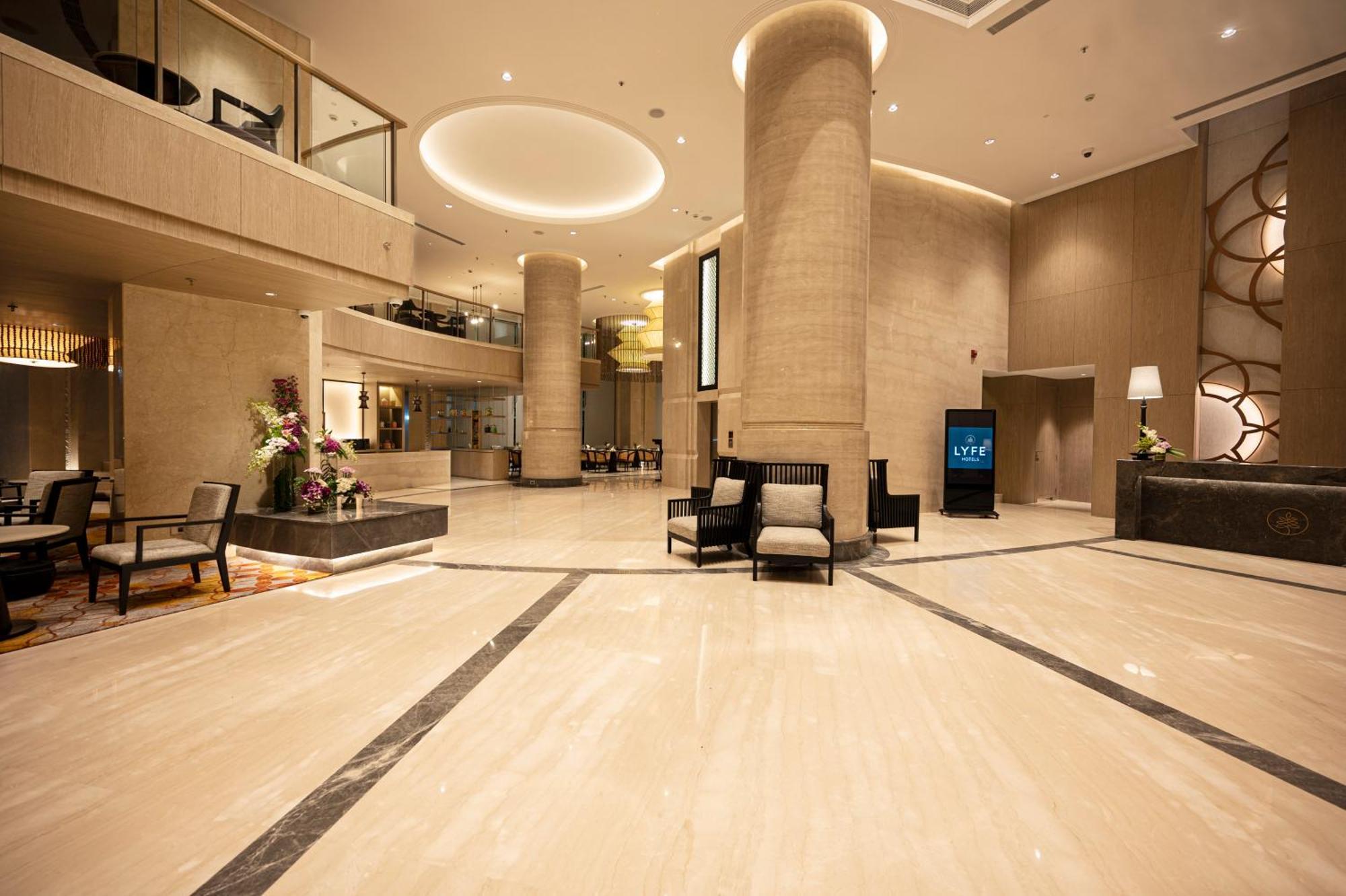 Lyfe Hotel Bhubaneswar Exterior foto
